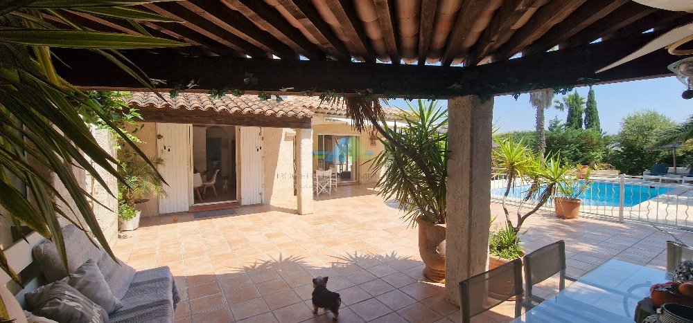 House in Les Bouteillers, Sainte-Maxime, France 4 - 17091522