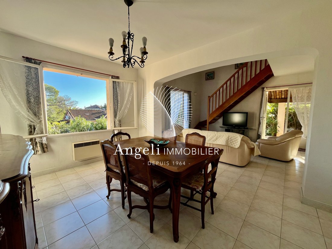 Villa in Frejus, Provence-Alpes-Côte d'Azur, France 4 - 17091992