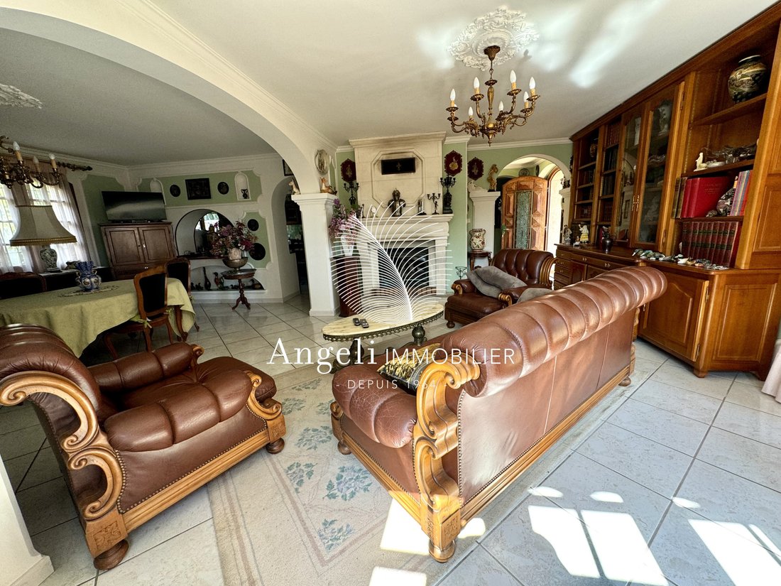 Villa in Les Issambres, Roquebrune-sur-Argens, France 3 - 17091768