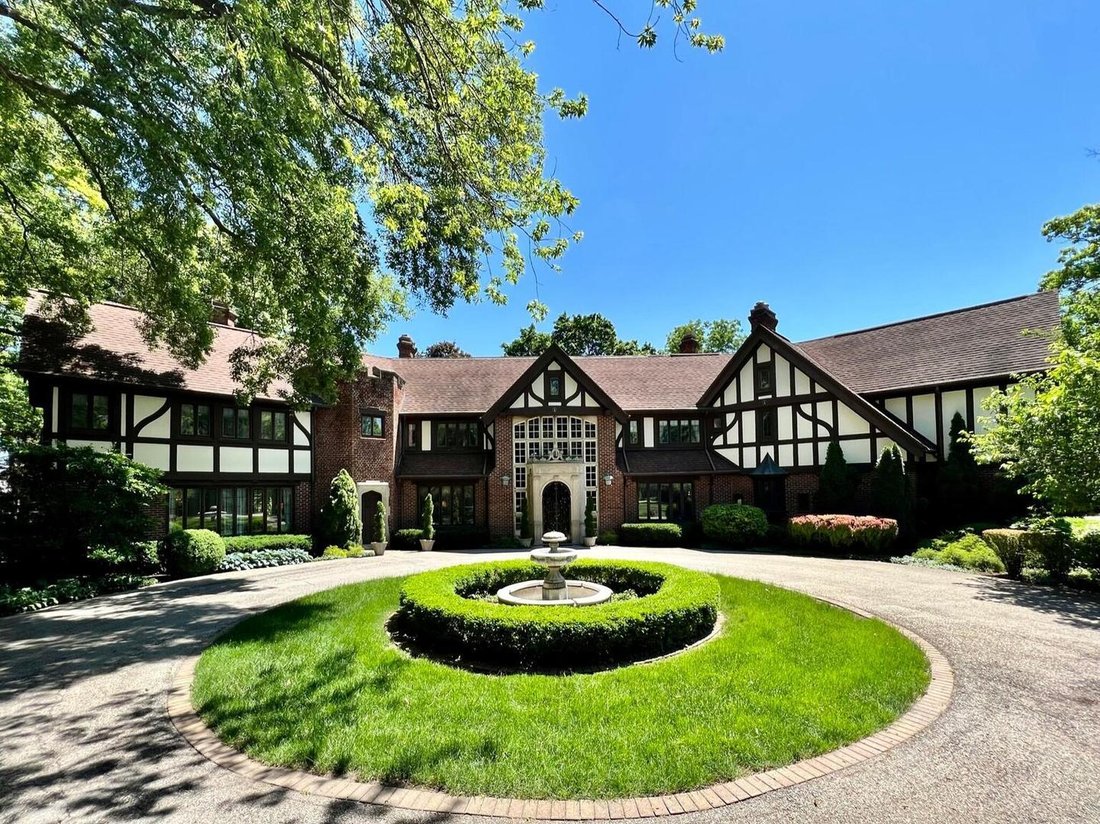 House in Monticello, Illinois, United States 5 - 17089161