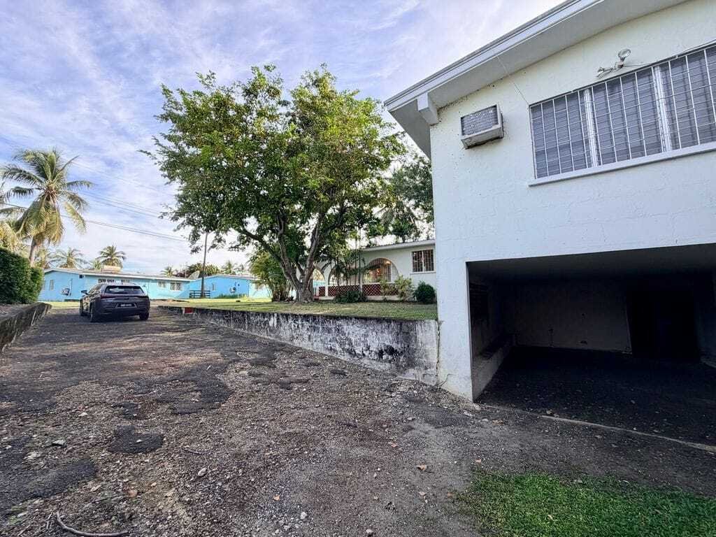 Villa in Bridgetown, Christ Church, Barbados 3 - 17094972