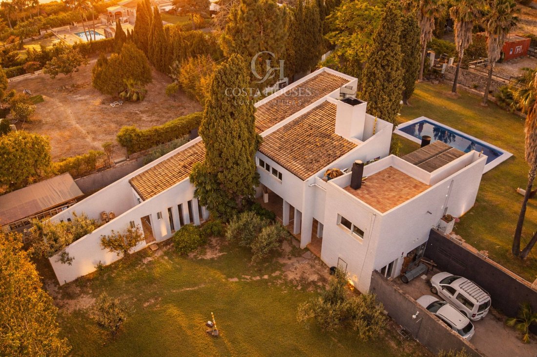Villa in Pedreguer, Valencian Community, Spain 2 - 14556201
