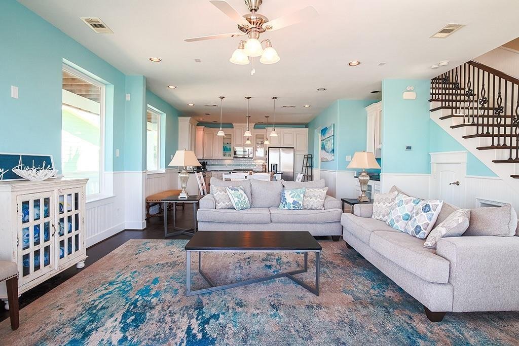 House in Galveston, Texas, United States 4 - 17089202