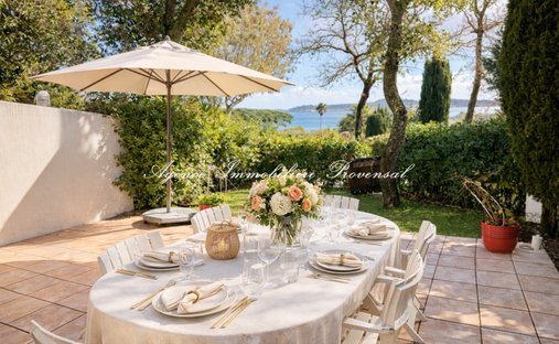 Villa in Grimaud, Provence-Alpes-Côte d'Azur, Frankreich 1