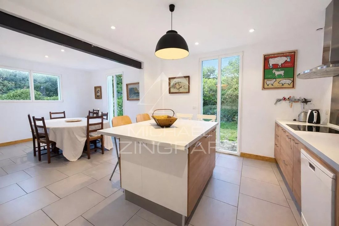 House in Le Moulleau-Les Abatilles, Arcachon, France 2 - 17095114