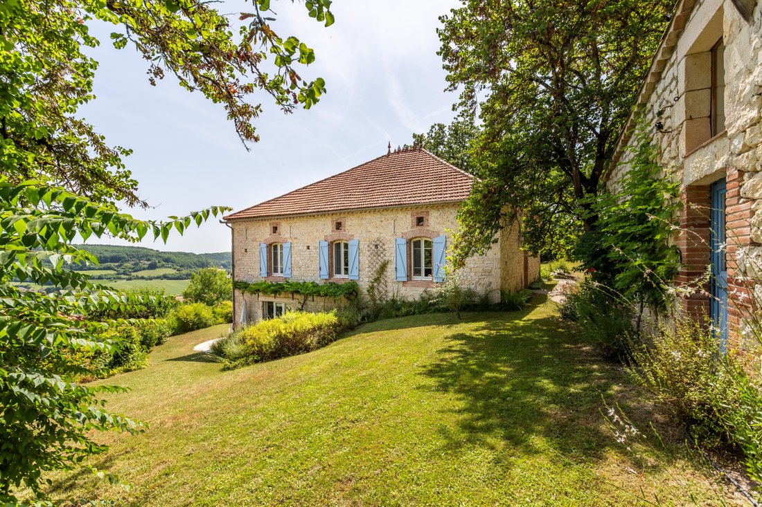 House in Lauzerte, Occitania, France 1 - 17090330
