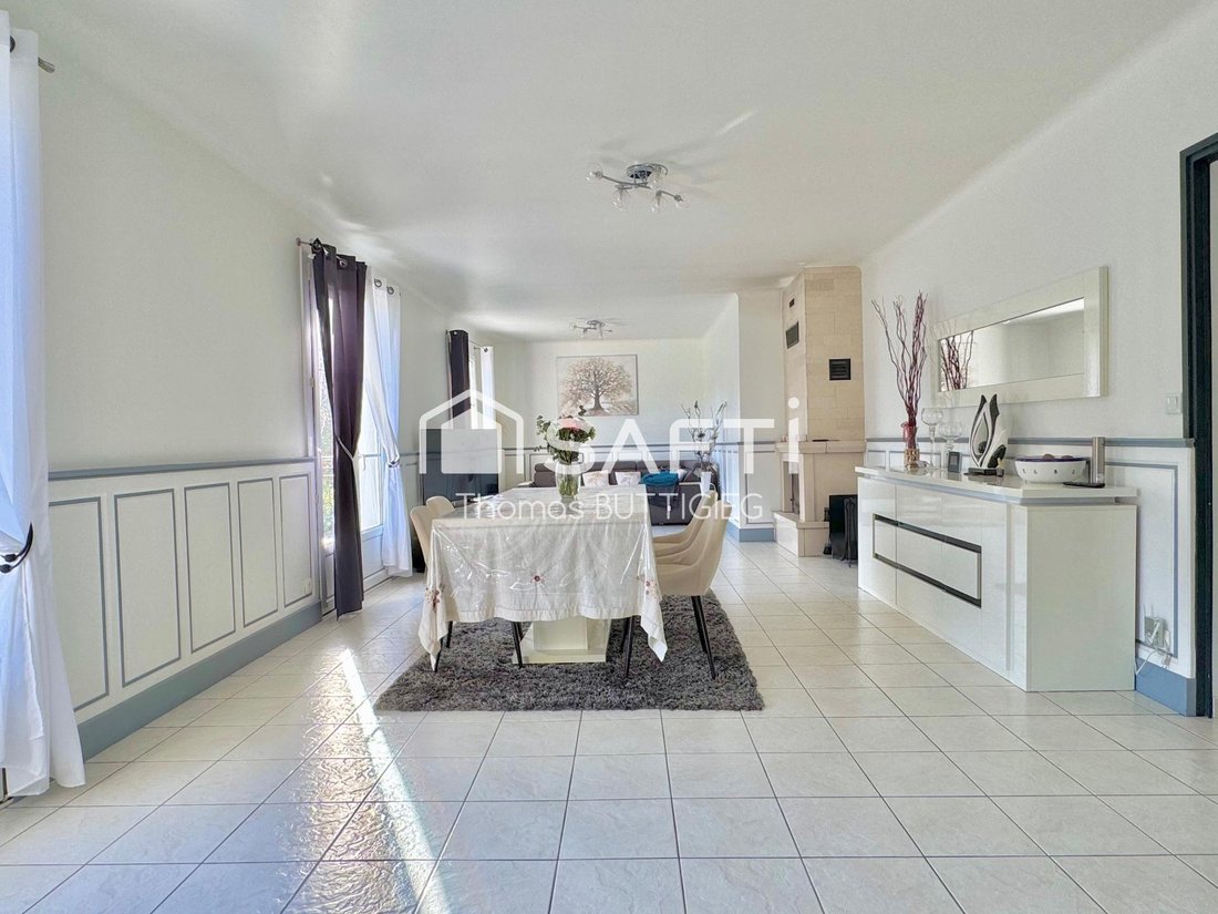 House in Pont-Saint-Martin, Pays de la Loire, France 3 - 17092518