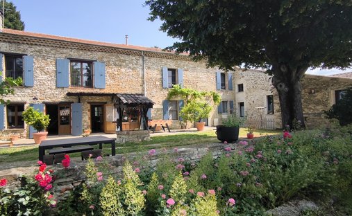 House in Charols, Auvergne-Rhône-Alpes, France 1