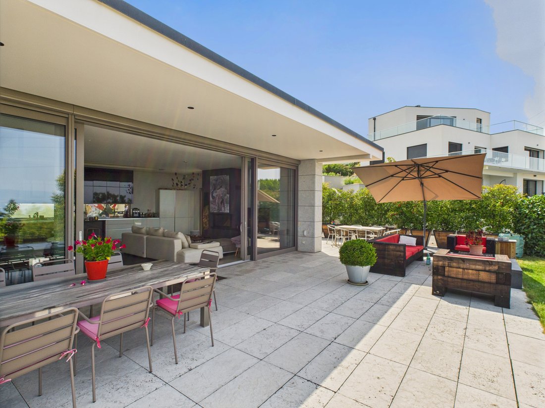 House in Evian-les-Bains, Auvergne-Rhône-Alpes, France 3 - 17092386