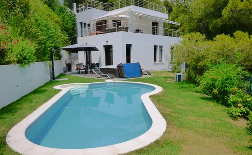 Villa in La Turbie, Provence-Alpes-Côte d'Azur, France 1