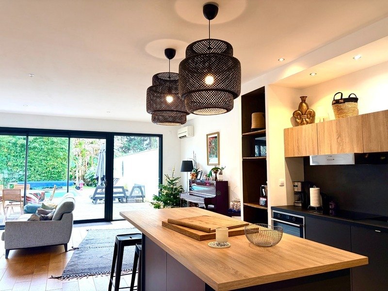 House in La Garenne-Baudin, Le Bouscat, France 2 - 17090552