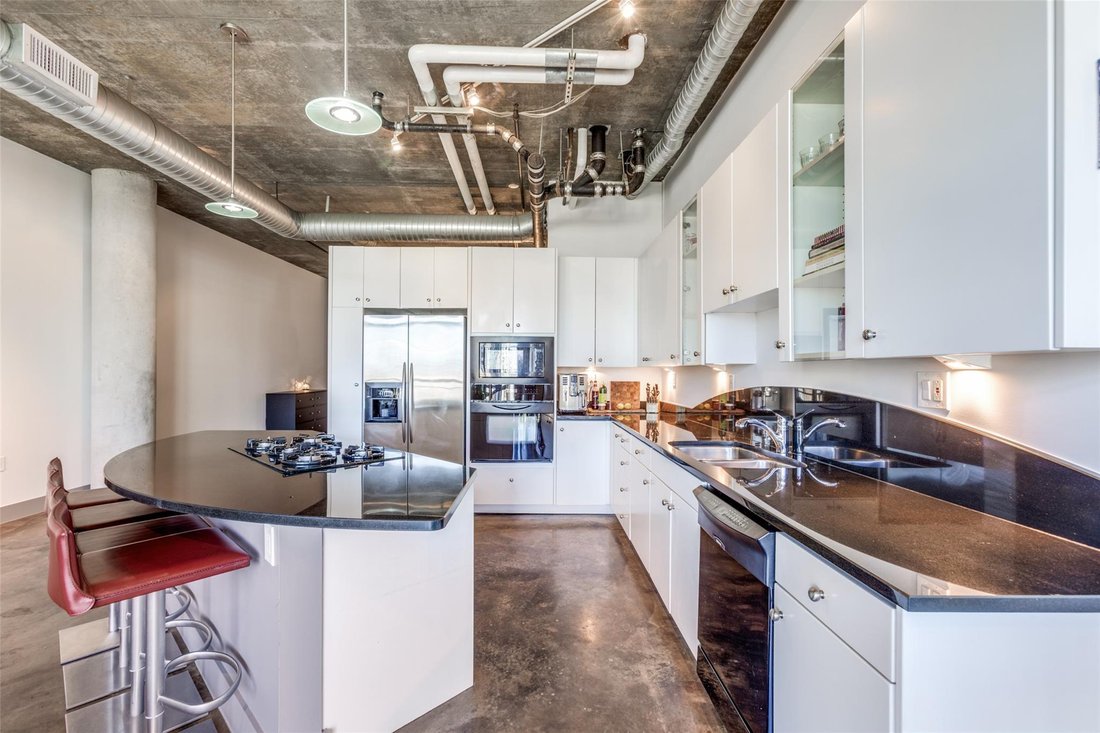 Condo in Austin, Texas, United States 4 - 17094158