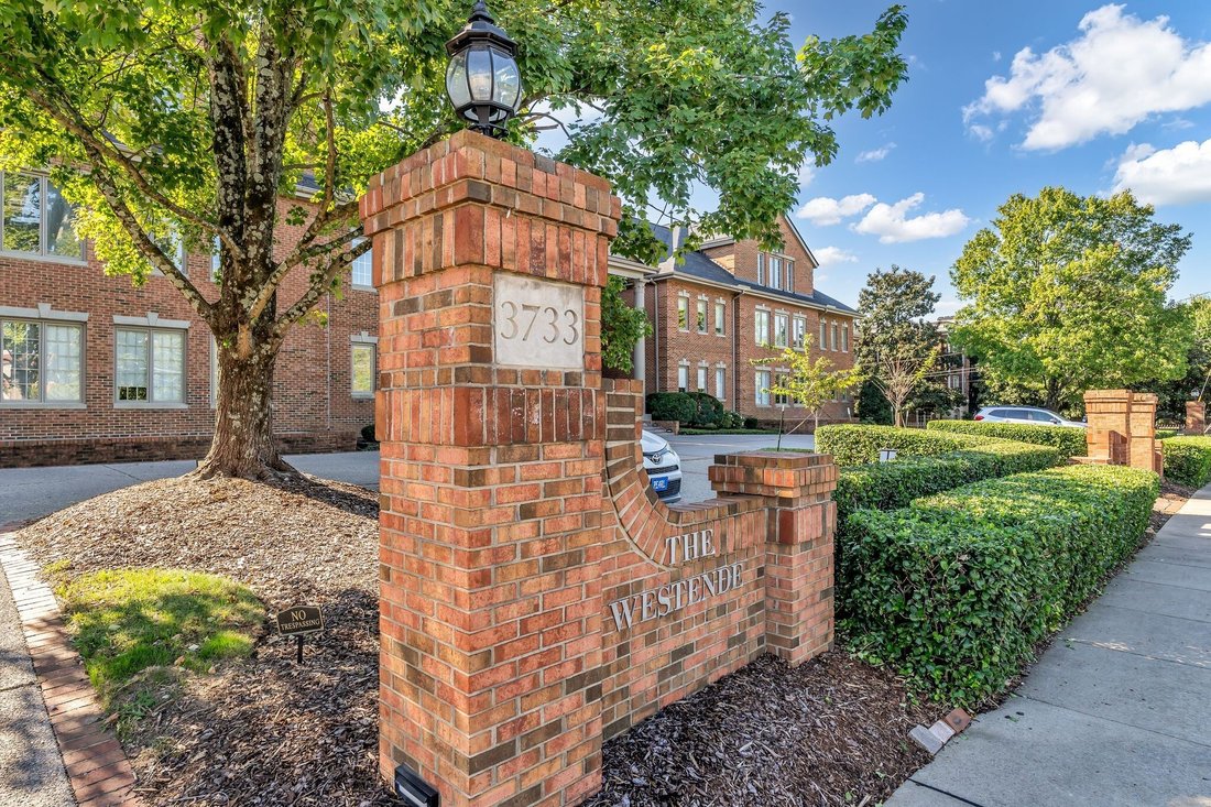 Condo in Nashville, Tennessee, United States 2 - 17093902