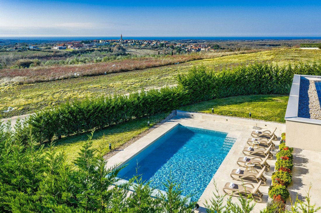 Villa in Brtonigla, Istria County, Croatia 3 - 17095026