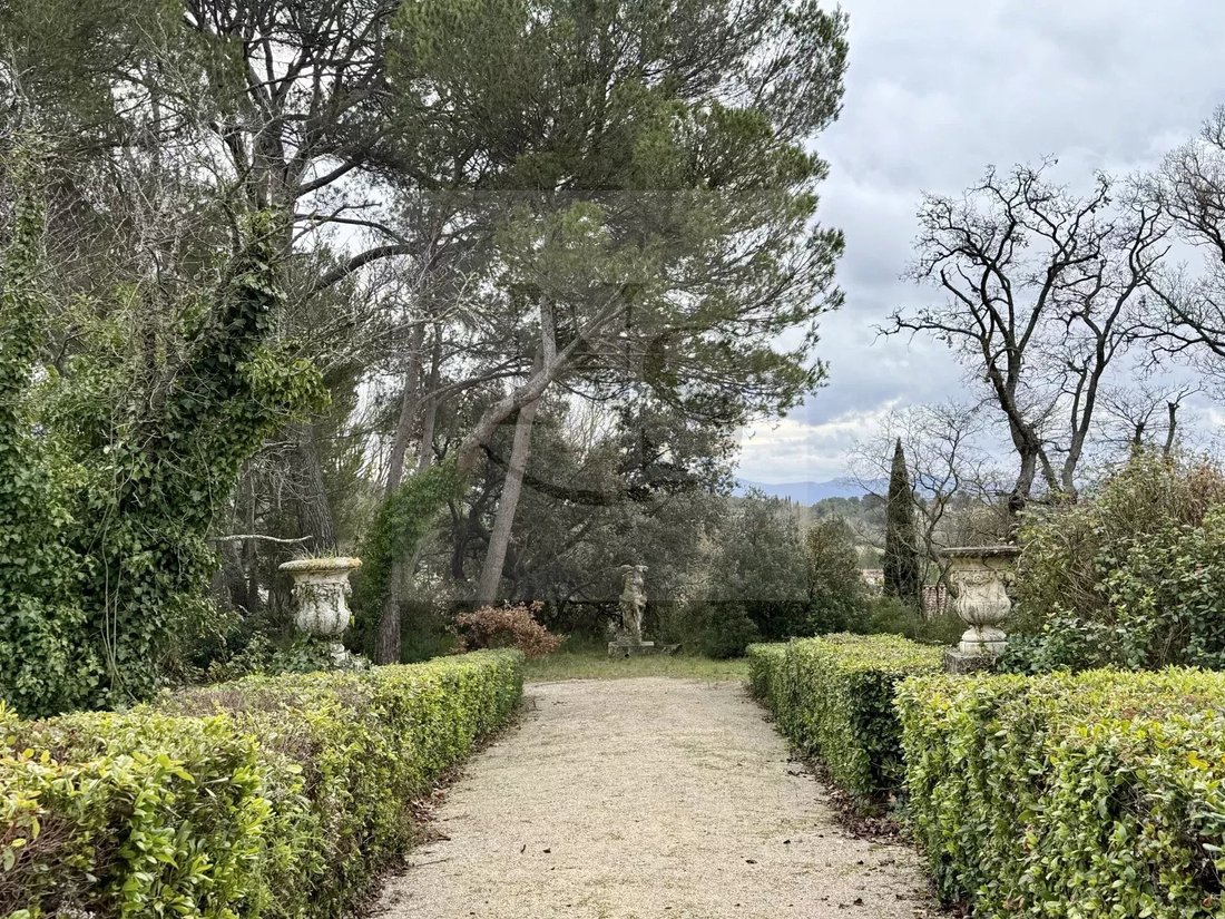 Estate in Plateau de Puyricard-La Trévaresse, Aix-en-Provence, France 4 - 17090204