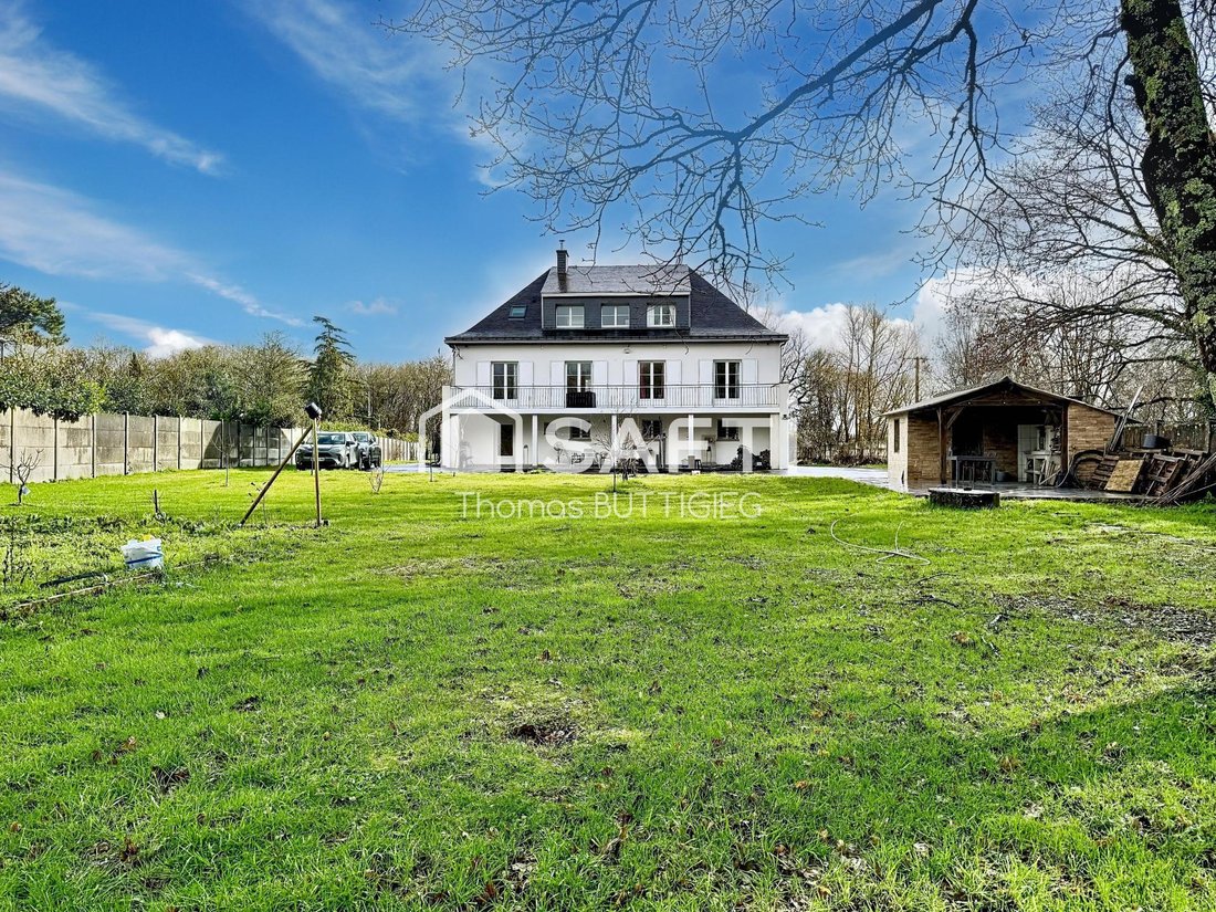 House in Pont-Saint-Martin, Pays de la Loire, France 1 - 17092518