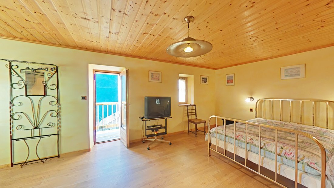Haus in Salins-Fontaine, Auvergne-Rhone-Alpen, Frankreich 2 - 17092025