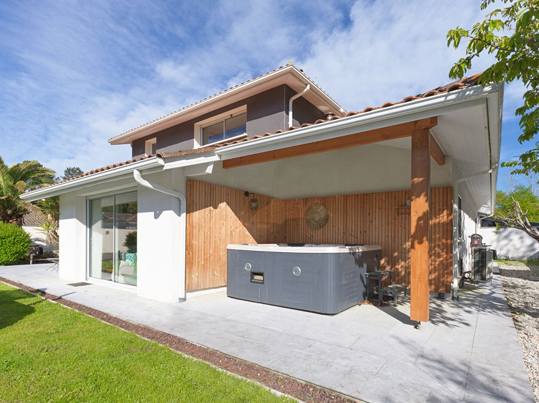 Villa in Bénesse-Maremne, Nouvelle-Aquitaine, France 3 - 17090136
