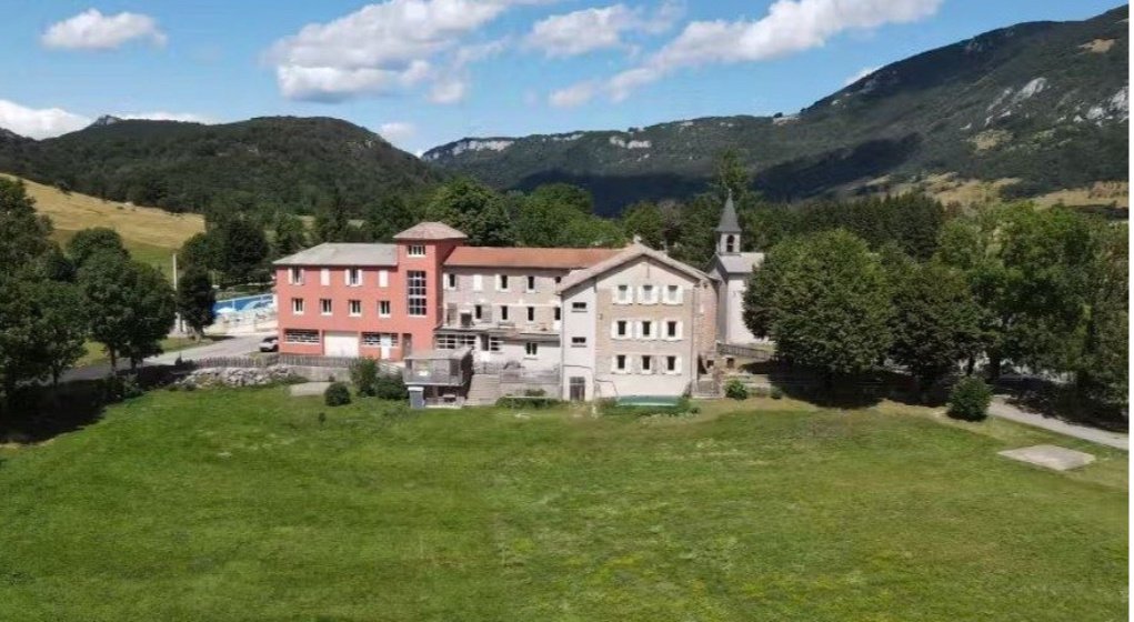 Haus in Le Chaffal, Auvergne-Rhone-Alpen, Frankreich 1 - 17092472