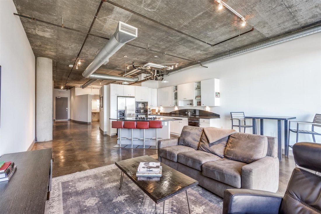 Condo in Austin, Texas, United States 5 - 17094158