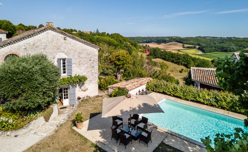 House in Roquecor, Occitania, France 1