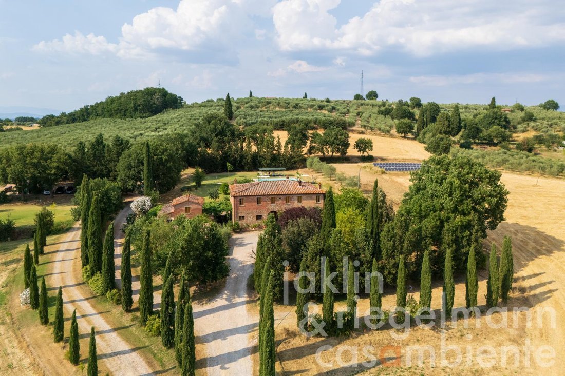House in Foiano della Chiana, Tuscany, Italy 4 - 15980573