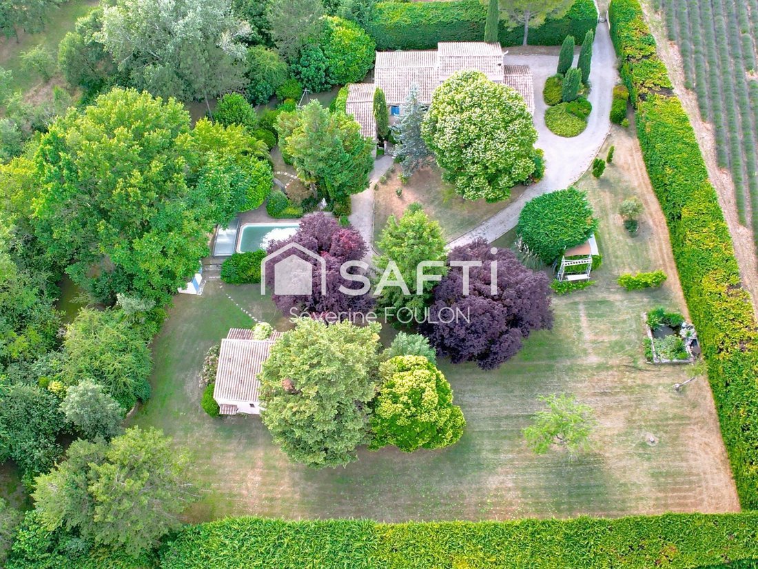 House in Gargas, Provence-Alpes-Côte d'Azur, France 2 - 17092541
