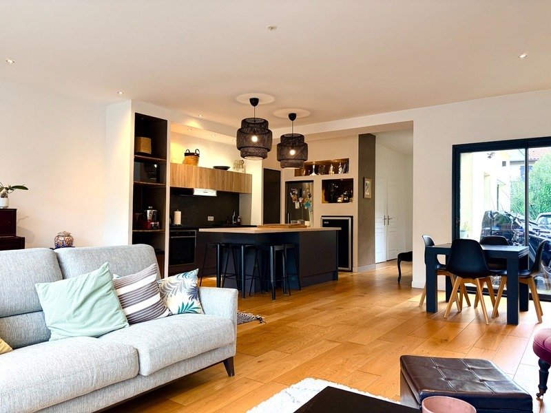 House in La Garenne-Baudin, Le Bouscat, France 1 - 17090552