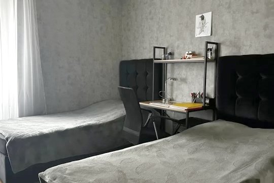 House in Chony, Bourg-les-Valence, France 4 - 17091987