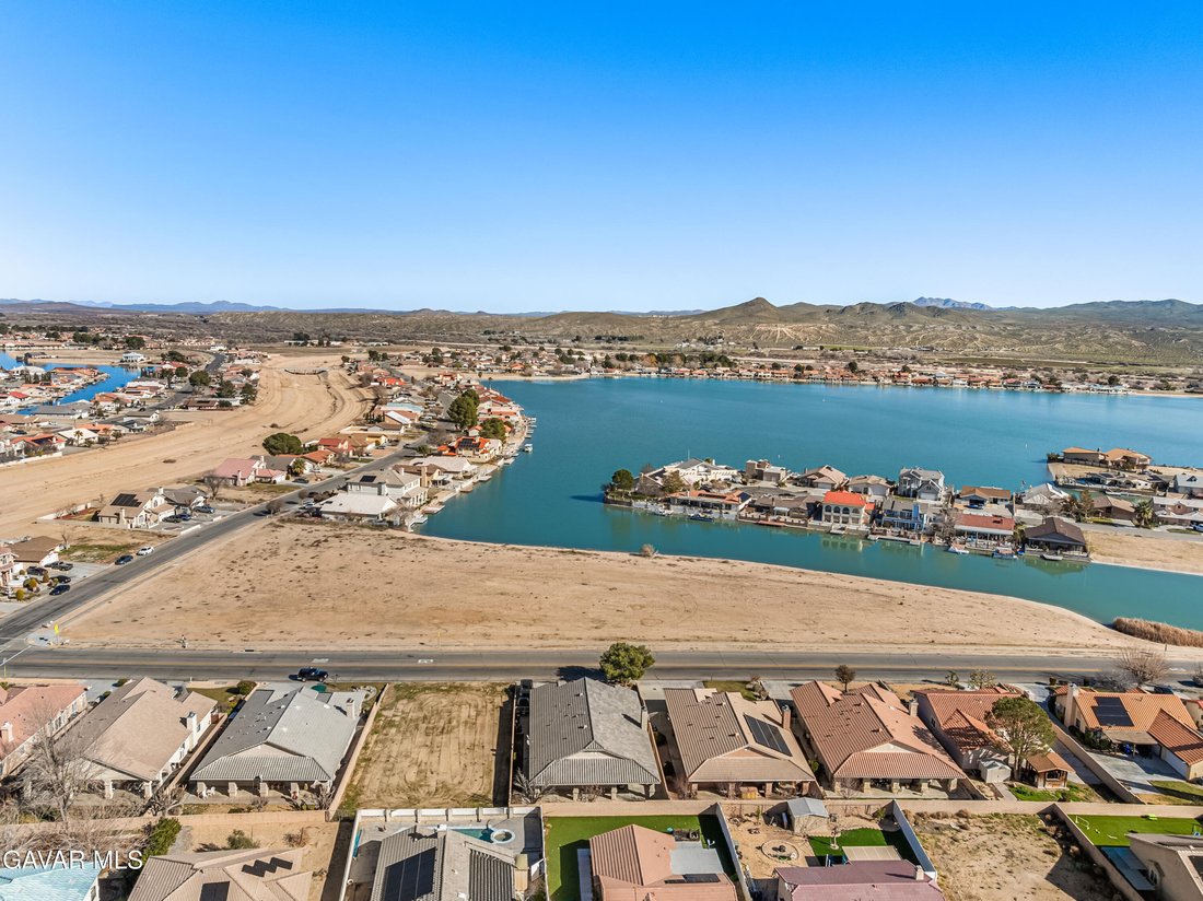 Land in Helendale, California, United States 1 - 17095504