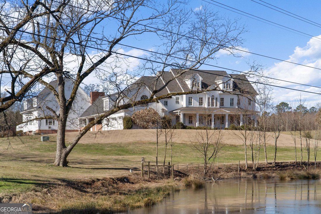 Roopville, Georgia, United States 1 - 17062820