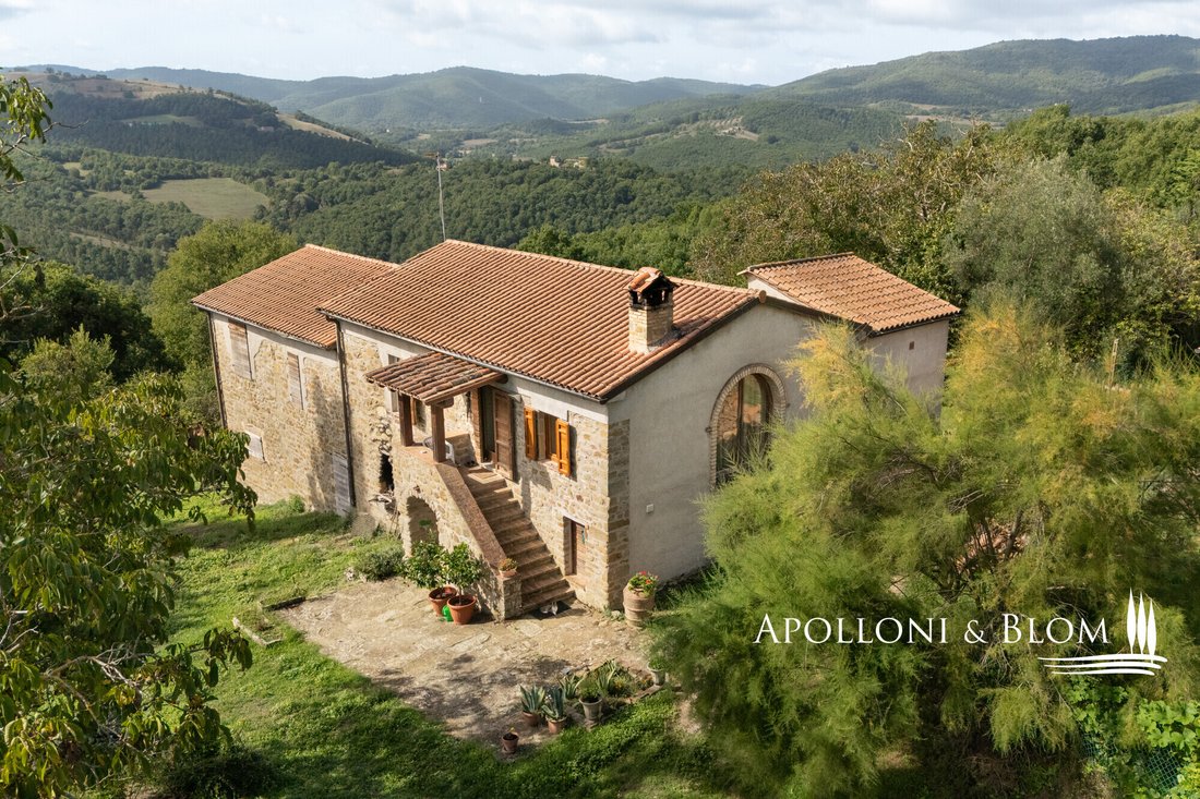 House in Umbertide, Umbria, Italy 1 - 17090779