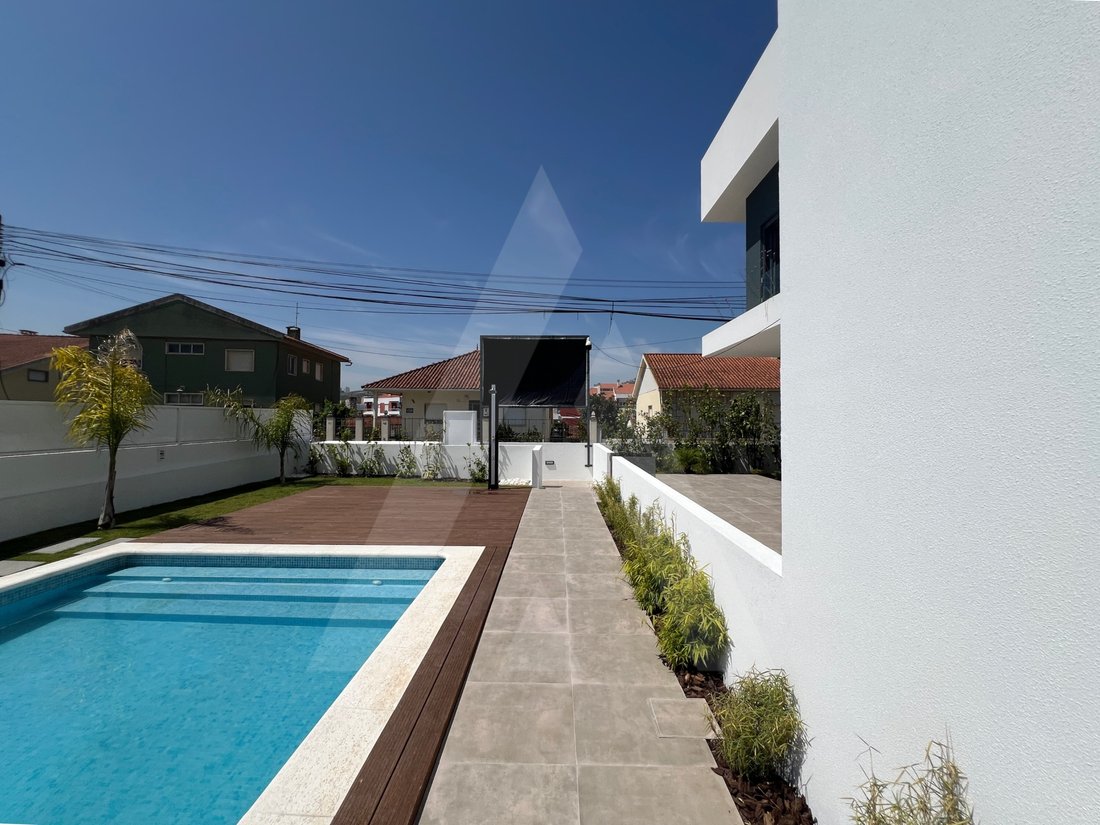 House in Loures, Lisbon, Portugal 5 - 17091263