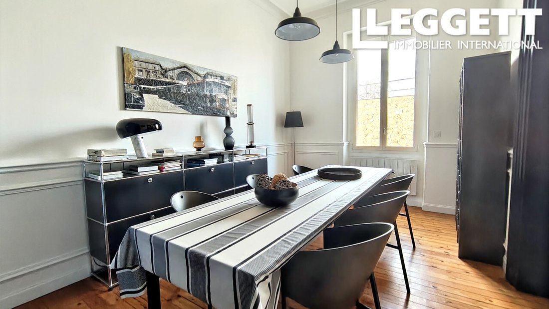 Apartment in Hôtel de Ville-Quinconce-Saint Seurin-Fondaudège, Bordeaux, France 2 - 16907148