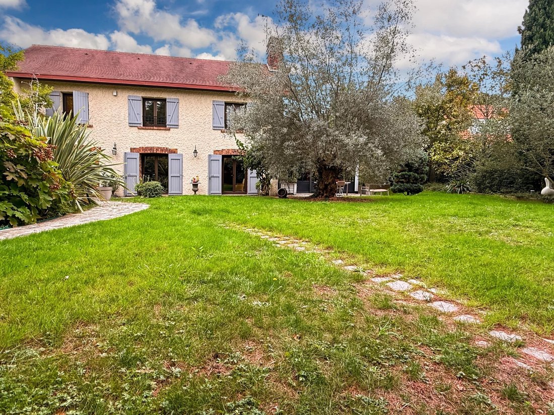 House in Les Orchidees, Limeil-Brevannes, France 2 - 17093428