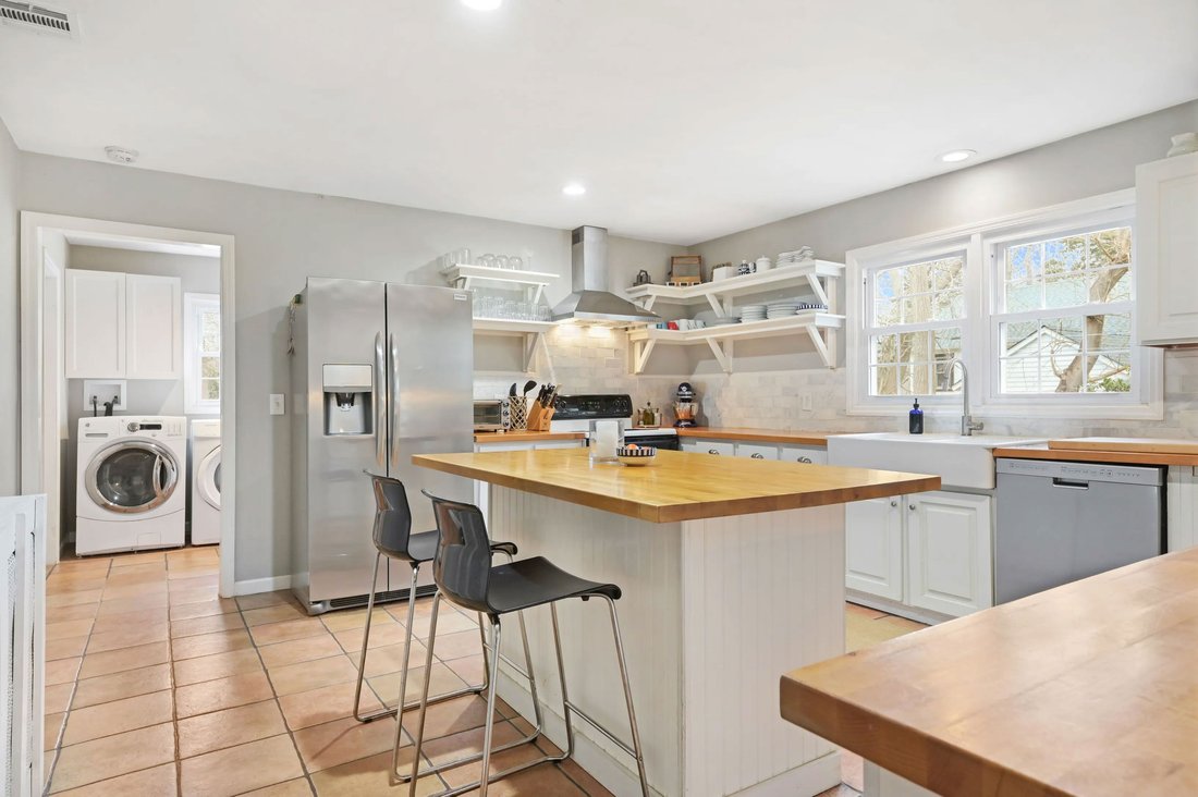 Sag Harbor, New York, United States 3 - 17094935