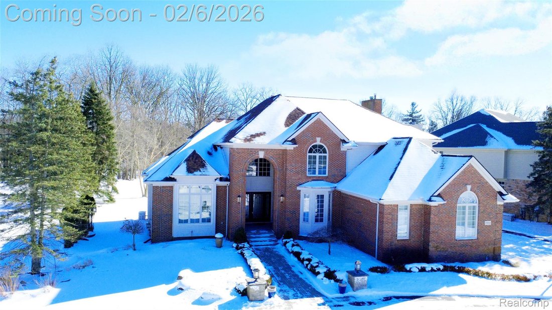 House in Beverly Hills, Michigan, United States 3 - 17087424