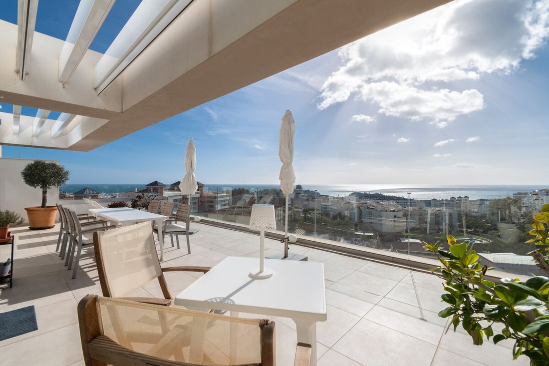 Penthouse in Estepona, Andalusia, Spain 1 - 17017528