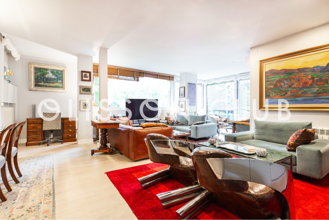 Apartment in Ciudad Lineal, Madrid, Spain 1 - 17094174
