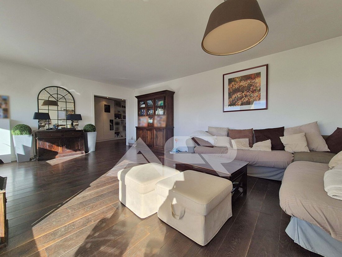 Apartment in Chatou, Ile-de-France, France 5 - 17090648