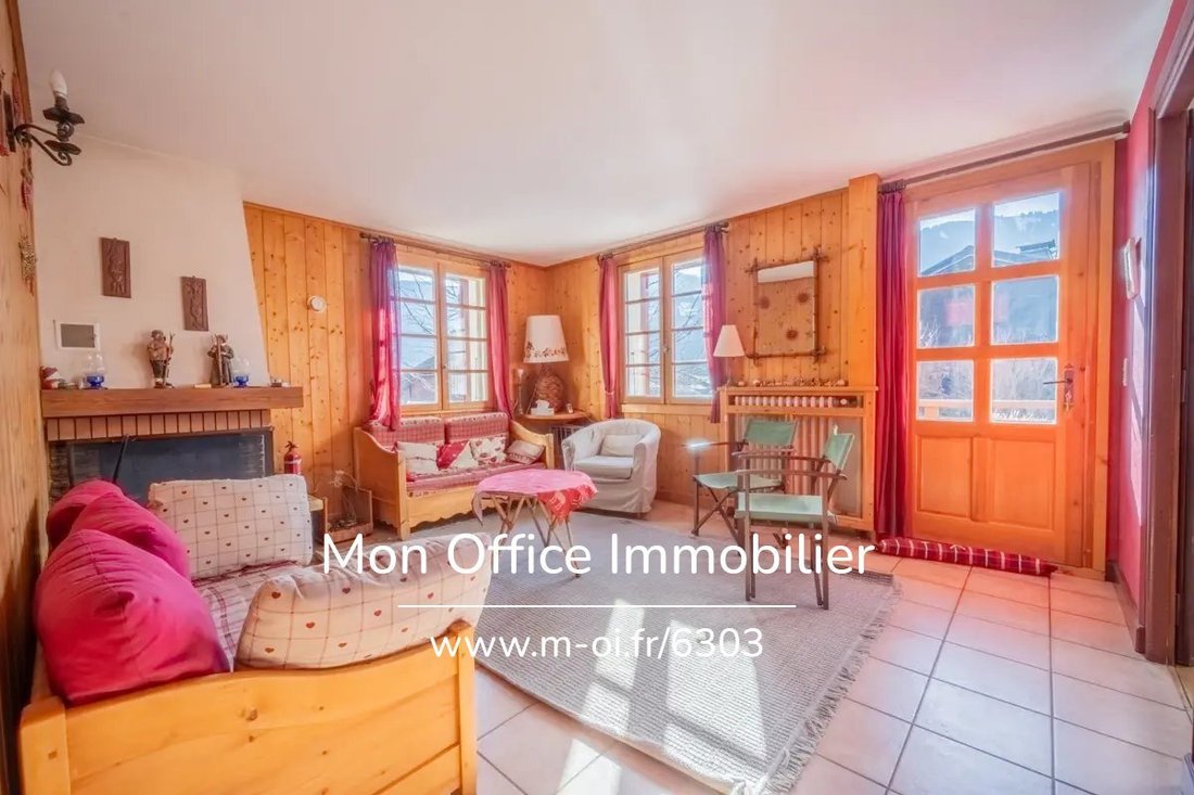 Chalet in Samoens, Auvergne-Rhône-Alpes, France 3 - 17094999