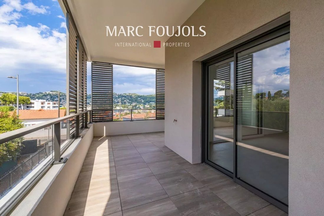Apartment in Europe, Le Cannet, France 4 - 17090150