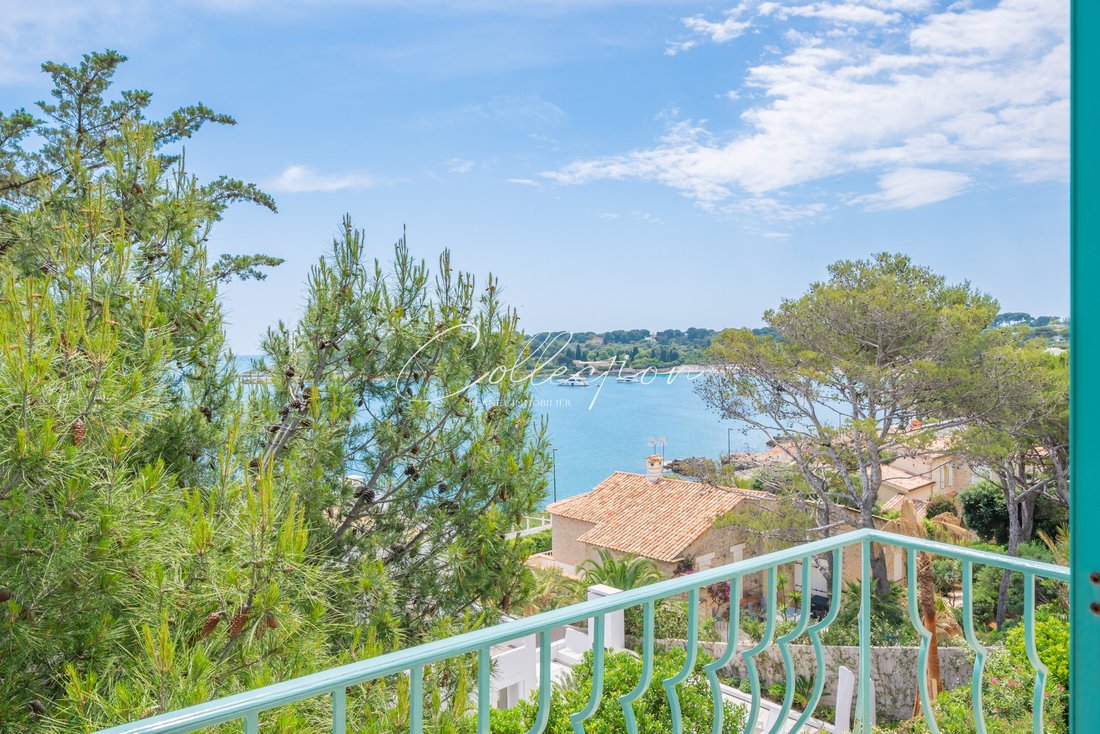 Villa in Vieille Ville, Antibes, France 2 - 17091646