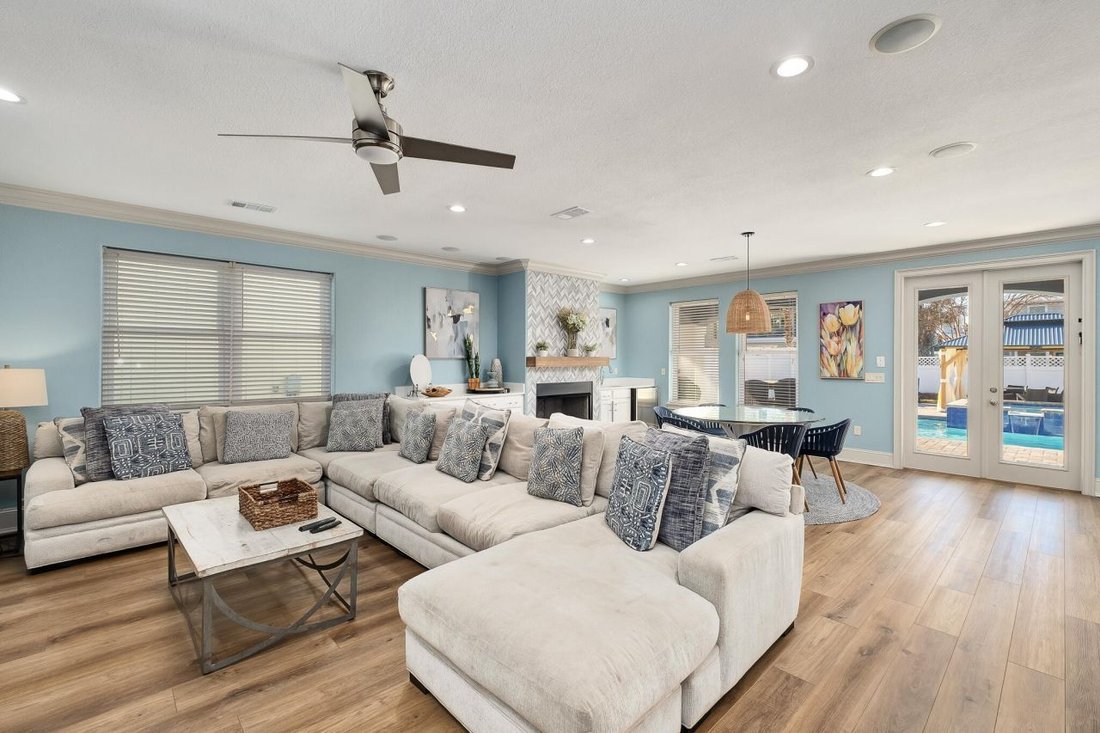 House in Destin, Florida, United States 2 - 17096210