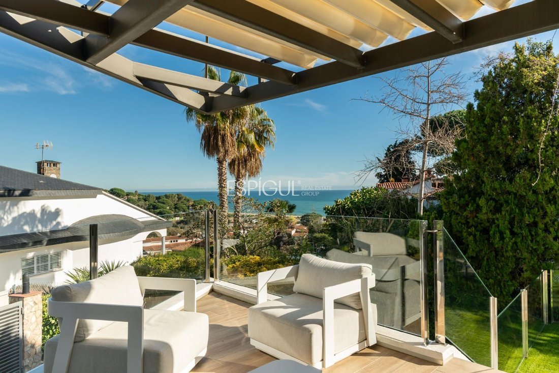 Villa in Arenys de Mar, Catalonia, Spain 3 - 17094457