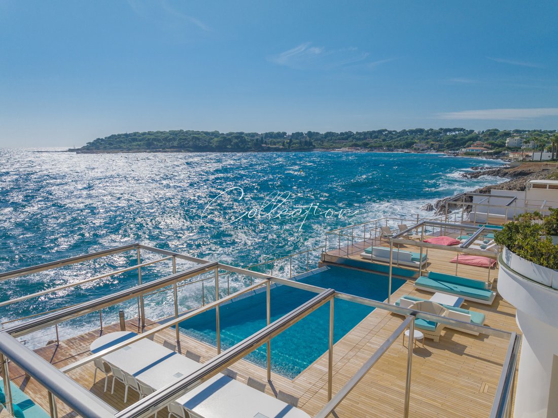 Villa in Juan les Pins-Gallice, Antibes, France 3 - 17091787