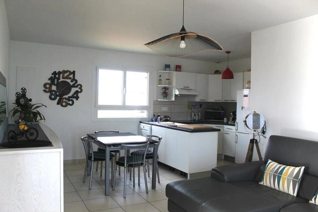 House in Bourg-Croix d'Hins, Cestas, France 2 - 17090975