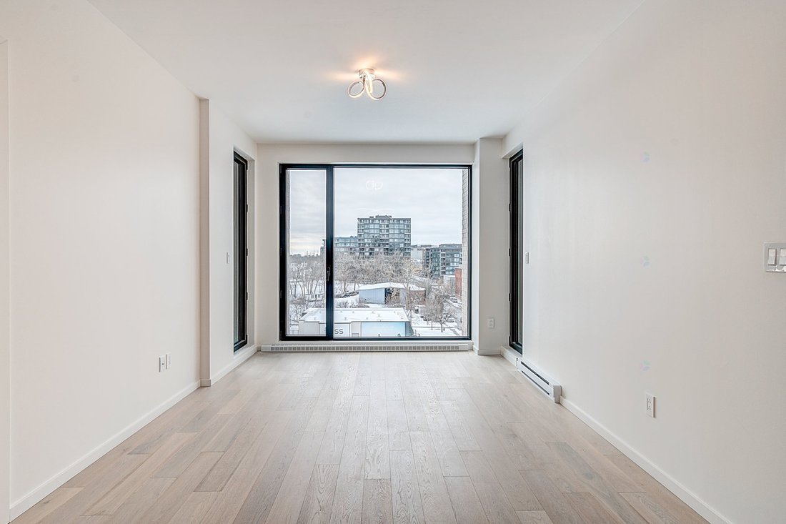 Condo in Montréal, Quebec, Canada 3 - 17094829