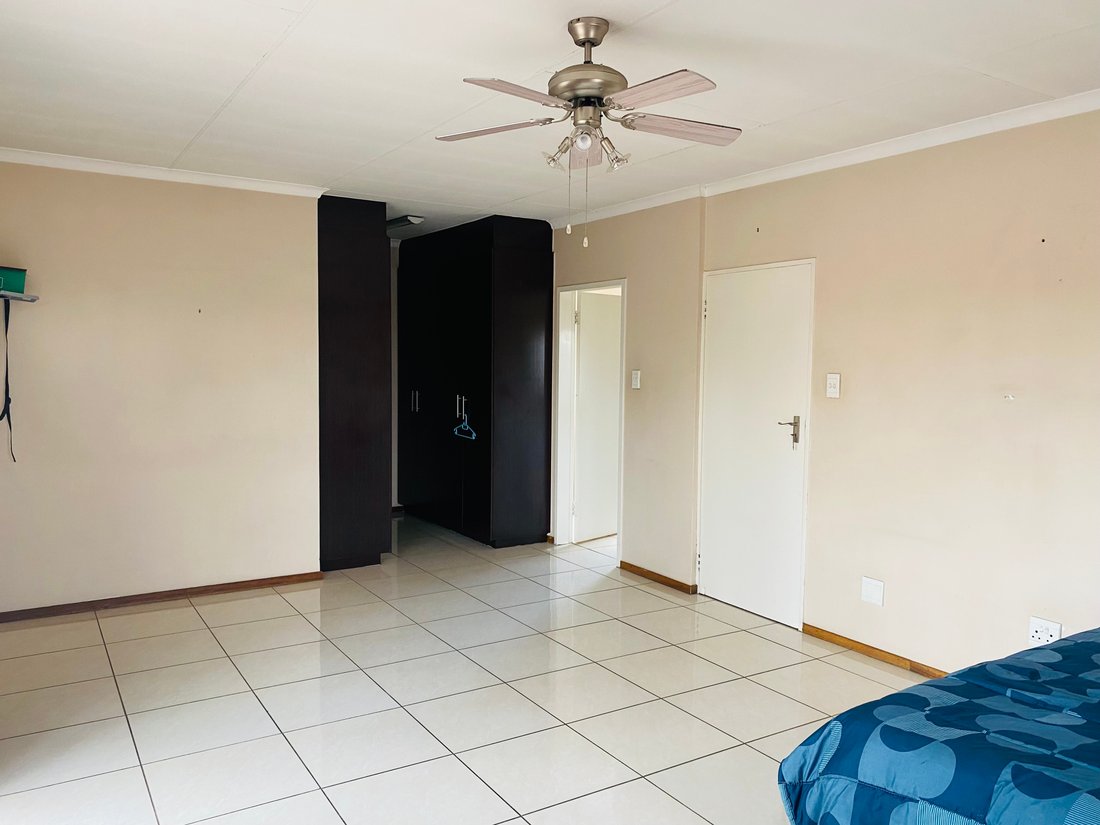 Country House in Vereeniging, Gauteng, South Africa 5 - 17091405