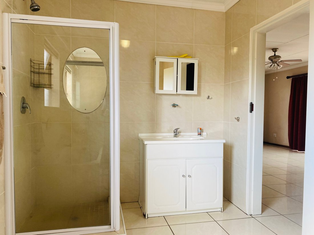 Country House in Vereeniging, Gauteng, South Africa 4 - 17091405